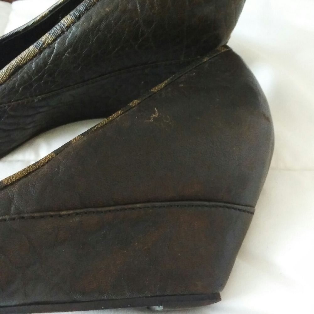 Fendi Wedge Heels - Picture 3 of 5